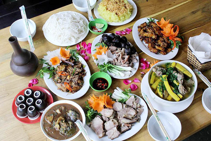 Điểm danh 9 quán ăn ở Hà Nội hễ chậm chân là hết bàn 